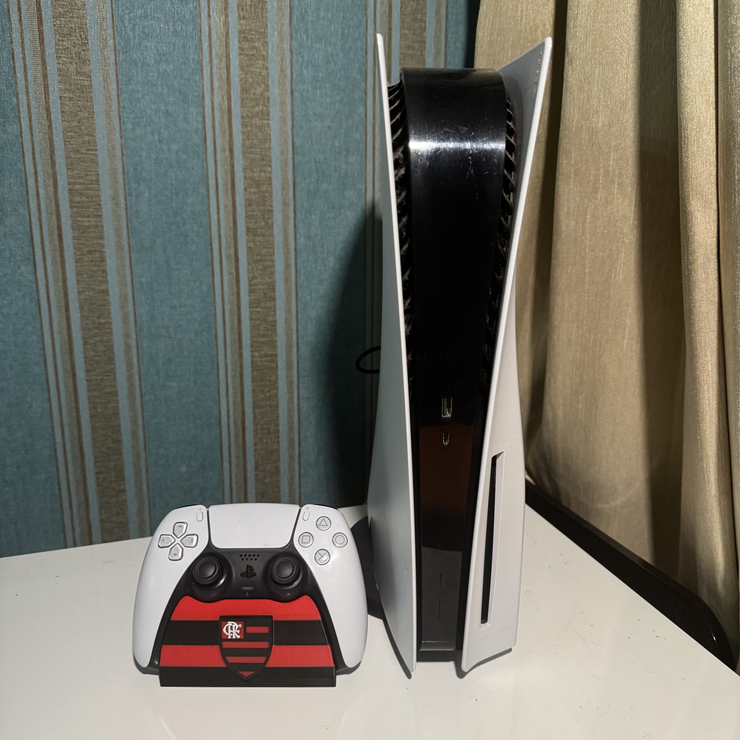 Suporte para controle PS5 - FLAMENGO - Imagem 5
