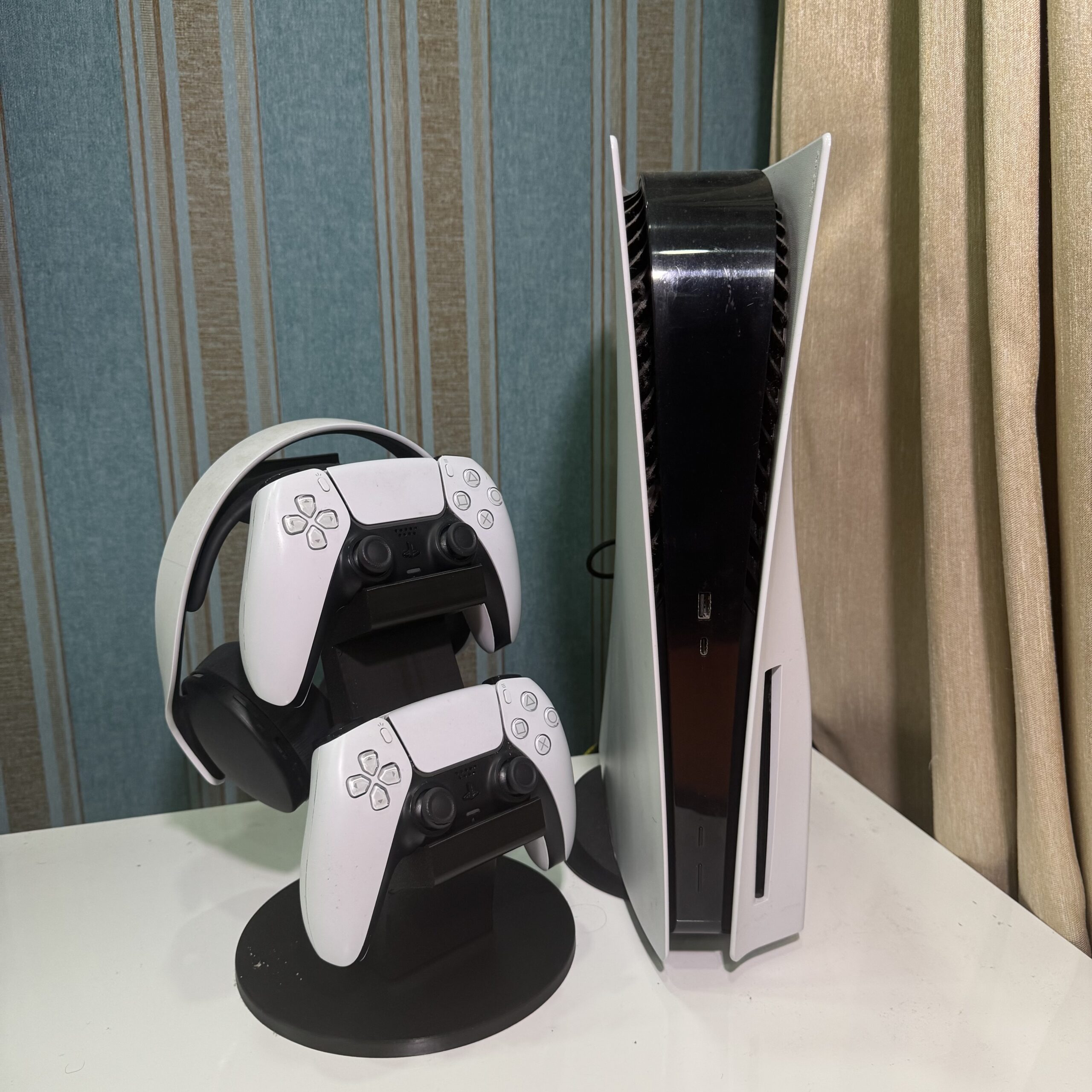 Suporte para Controle e Fone de Ouvido - Imagem 4